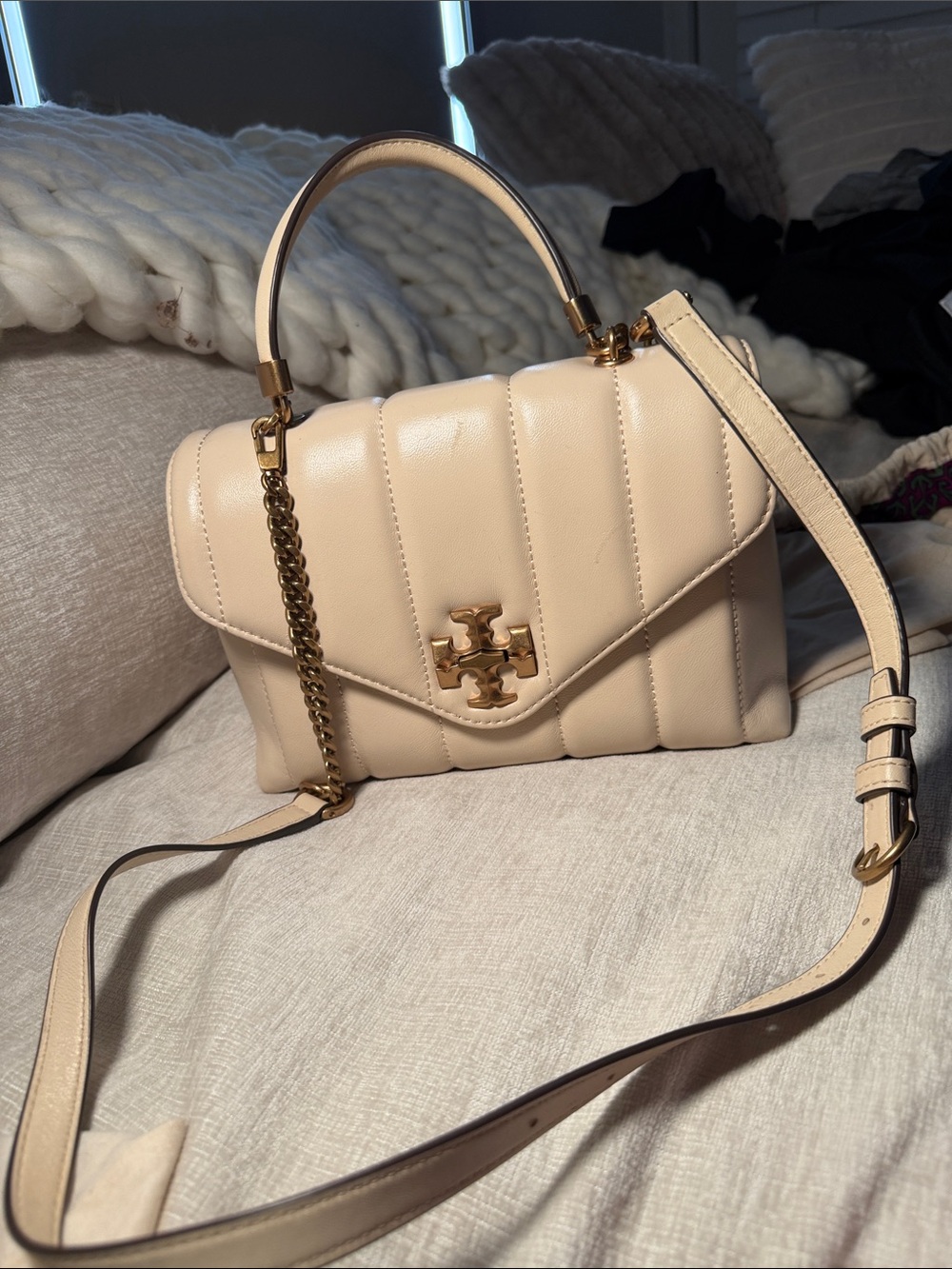 Tory Burch Quilted Top-Handle Shoulder Bag in Cream w dust bag